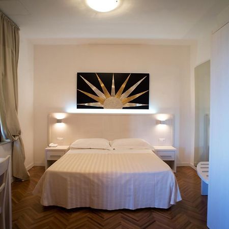 Hotel Astoria Фермо Екстериор снимка