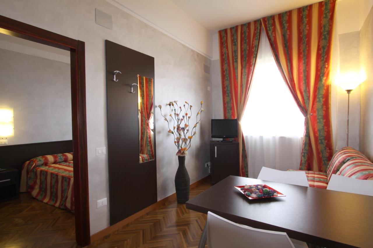 Hotel Astoria Фермо Екстериор снимка