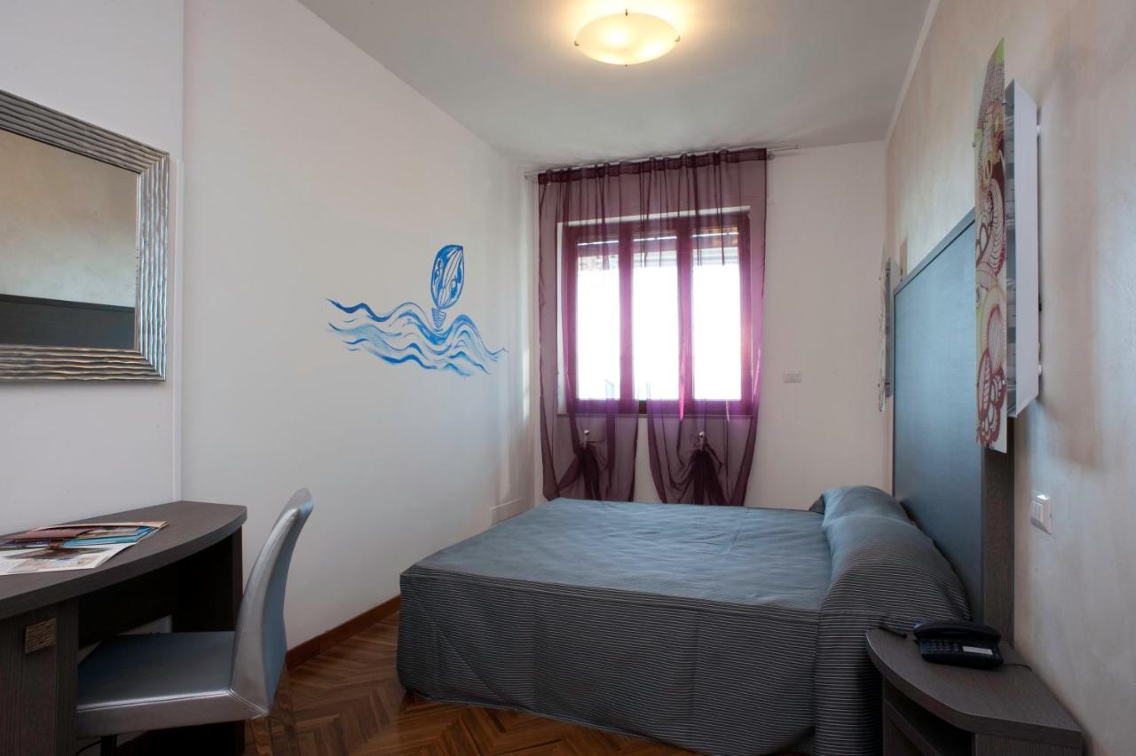 Hotel Astoria Фермо Екстериор снимка