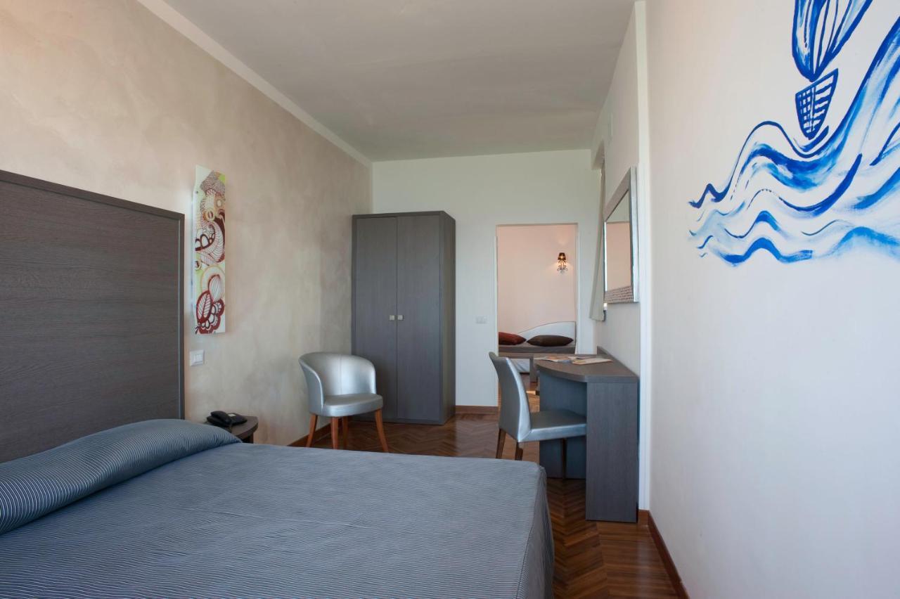 Hotel Astoria Фермо Екстериор снимка