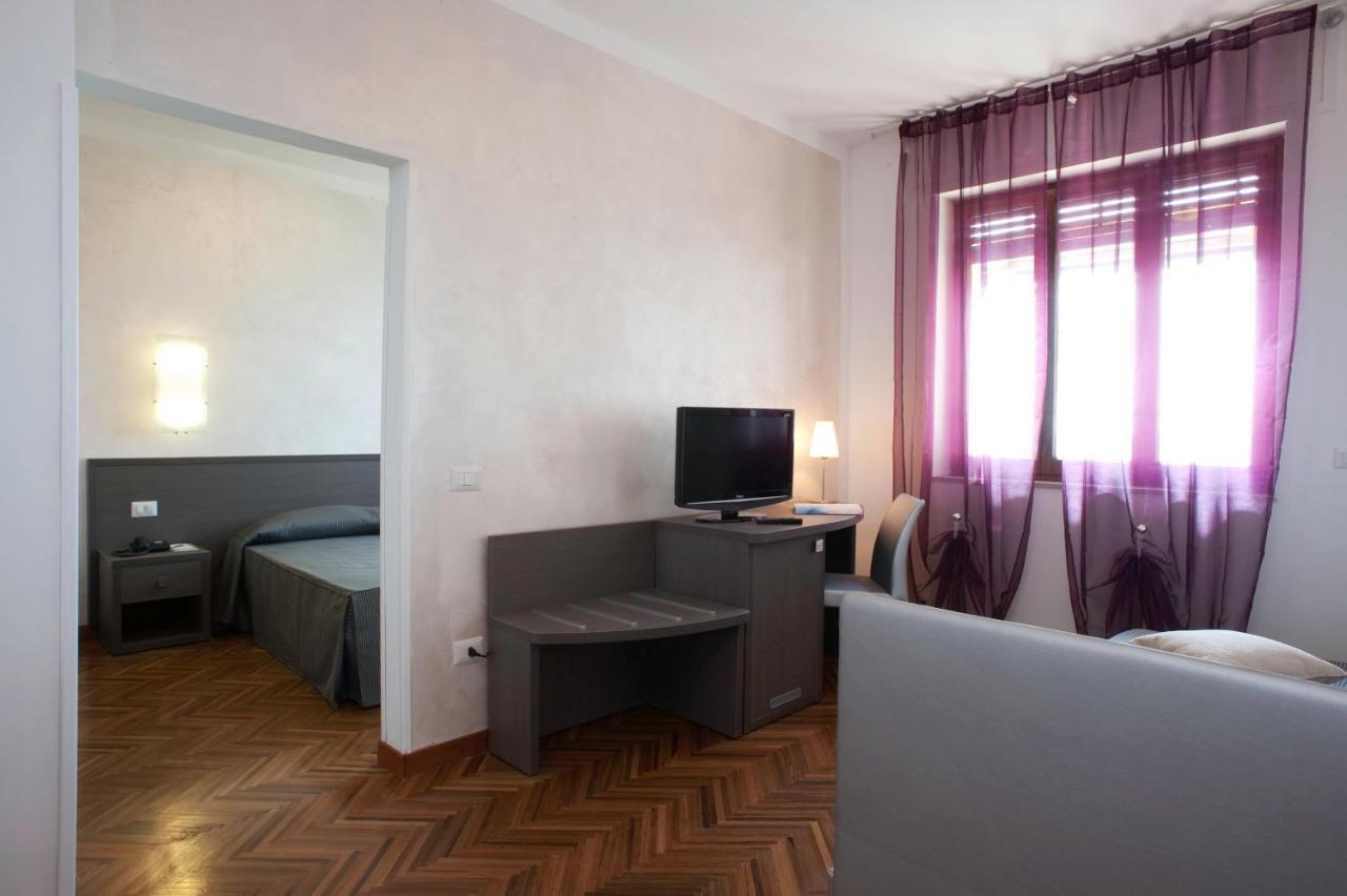 Hotel Astoria Фермо Екстериор снимка