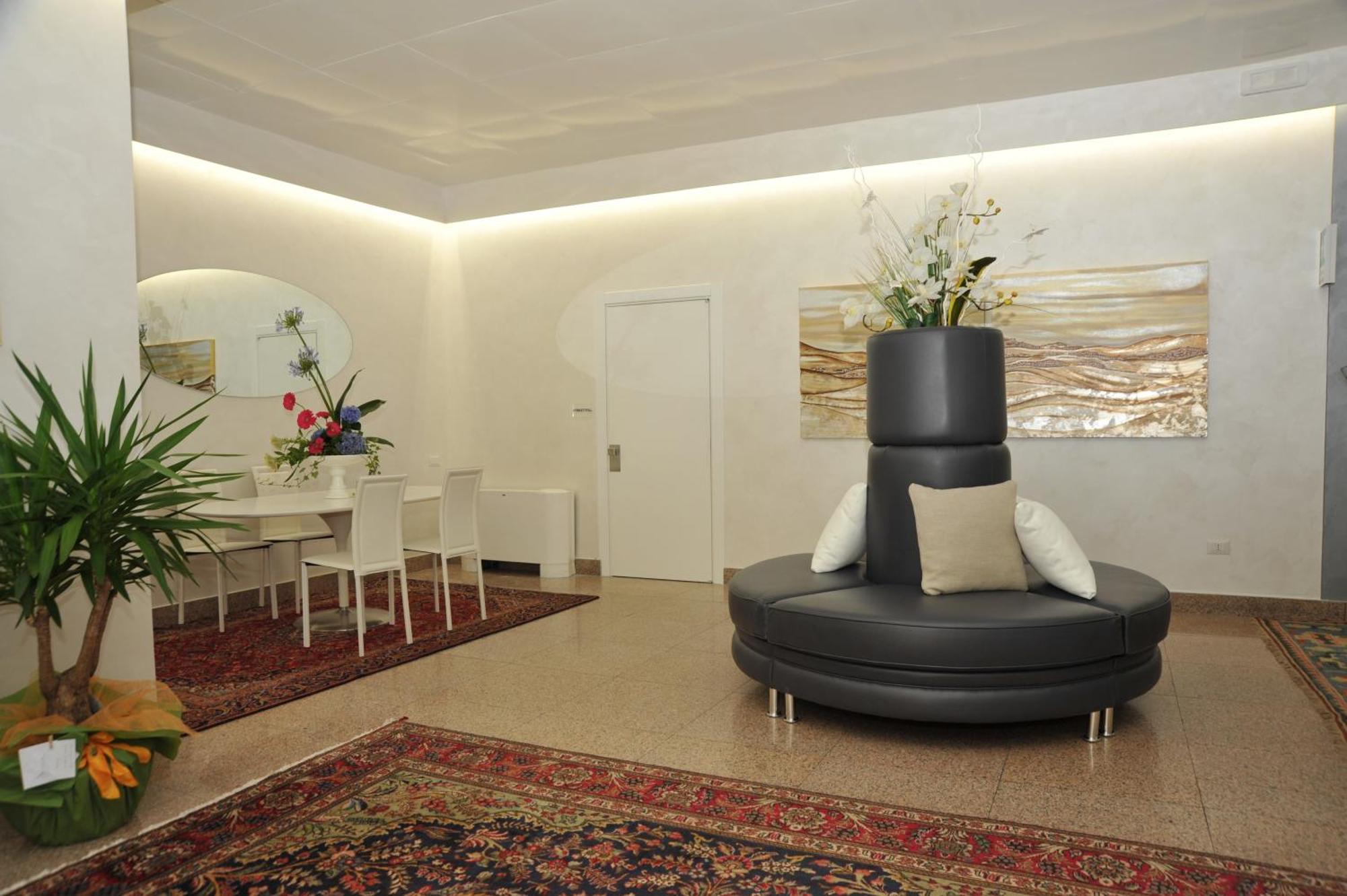 Hotel Astoria Фермо Екстериор снимка